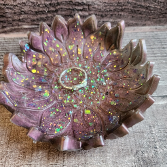 Purple sunflower trinket dish - Picture 12 of 14